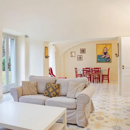 Tatil Evi Boutique In With Garden *